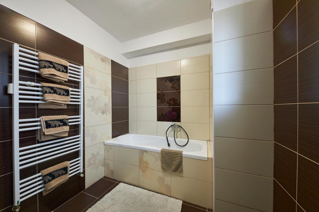 Relax Apartment Bratislava Exterior foto